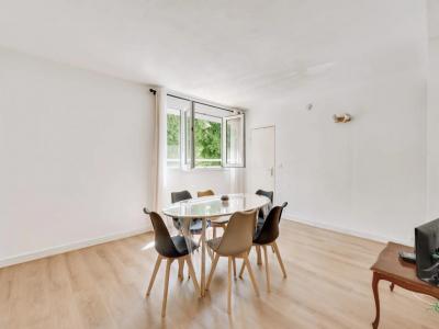 For sale Thiais 5 rooms 82 m2 Val de Marne (94320) photo 1