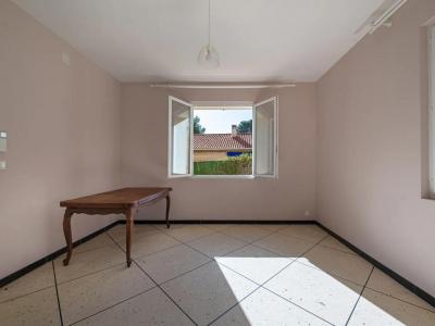 For sale Saint-raphael 4 rooms 100 m2 Var (83700) photo 2