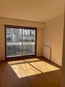 For sale Paris-17eme-arrondissement 2 rooms 43 m2 Paris (75017) photo 3