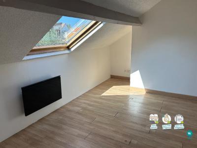 For rent Villabe 3 rooms 46 m2 Essonne (91100) photo 2