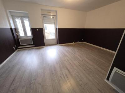 For rent Creusot 4 rooms 75 m2 Saone et loire (71200) photo 1