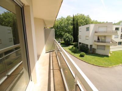 For rent Nantes 1 room 24 m2 Loire atlantique (44300) photo 2