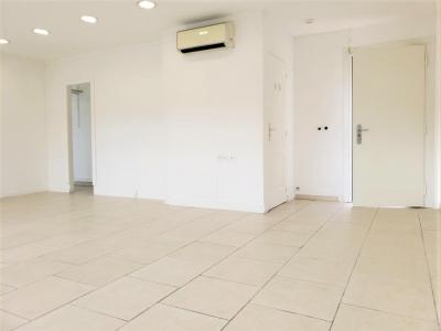 Annonce Location Local commercial Colle-sur-loup 06