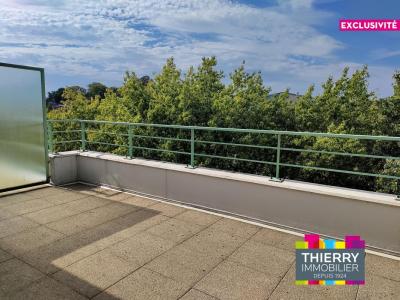 For sale Nantes 4 rooms 103 m2 Loire atlantique (44000) photo 0