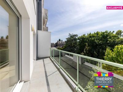 For sale Nantes 4 rooms 103 m2 Loire atlantique (44000) photo 2