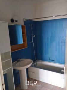 For rent Nice 2 rooms 59 m2 Alpes Maritimes (06000) photo 3