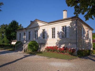 For sale 19 rooms 600 m2 Gironde (33480) photo 0