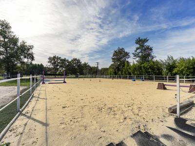 For sale 6 rooms 140 m2 Gironde (33480) photo 4