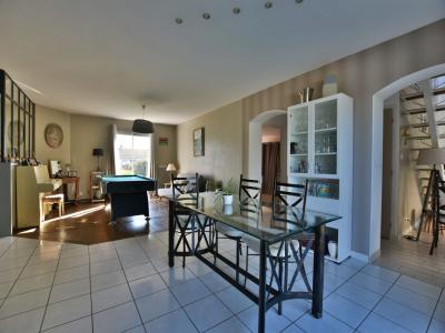 For sale 20 MIN EST CHOLET 10 rooms 195 m2 Maine et loire (49340) photo 1