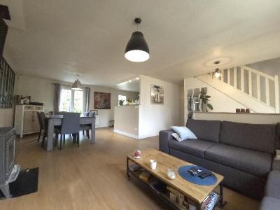 For sale 7 rooms 137 m2 Oise (60290) photo 3