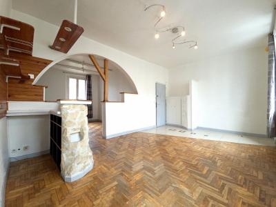 For sale 4 rooms 68 m2 Oise (60100) photo 2