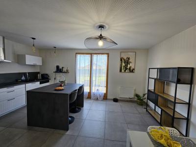 For sale CALME 5 rooms 99 m2 Ain (01190) photo 3
