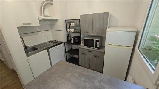 For rent Poitiers 1 room 30 m2 Vienne (86000) photo 3