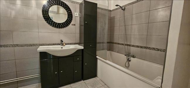 For rent Plaisir 2 rooms 56 m2 Yvelines (78370) photo 3