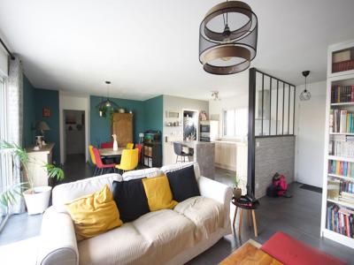 For sale Saint-vivien 4 rooms 101 m2 Charente maritime (17220) photo 1