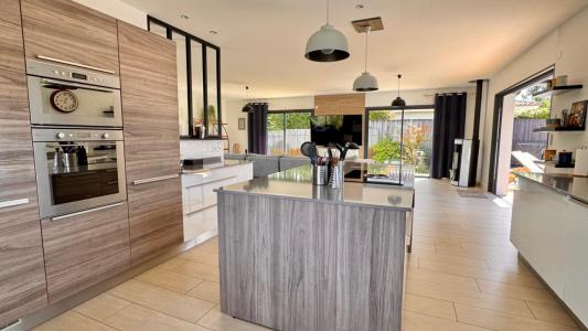 For sale Ares 6 rooms 190 m2 Gironde (33740) photo 3