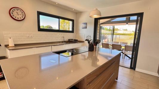 For sale Ares 6 rooms 190 m2 Gironde (33740) photo 4