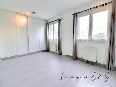 For sale Mouy 6 rooms 129 m2 Oise (60250) photo 3