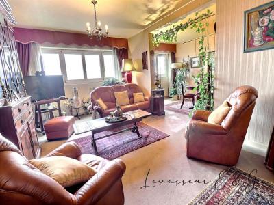 For sale Courbevoie 4 rooms 88 m2 Hauts de Seine (92400) photo 2