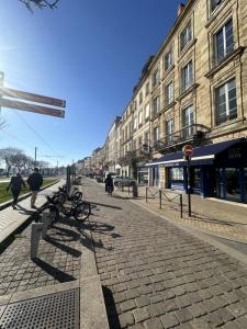 Louer Local commercial 80 m2 Bordeaux