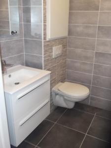 For rent Nancy 1 room 28 m2 Meurthe et moselle (54000) photo 2