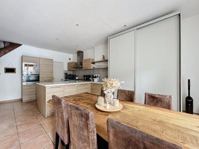 For sale Saint-symphorien-d'ozon 3 rooms 90 m2 Rhone (69360) photo 3
