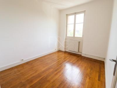 For sale Lyon-9eme-arrondissement 2 rooms 48 m2 Rhone (69009) photo 4