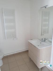 For rent Thiais 1 room 32 m2 Val de Marne (94320) photo 2