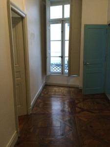 For rent Lyon-2eme-arrondissement 3 rooms 61 m2 Rhone (69002) photo 3