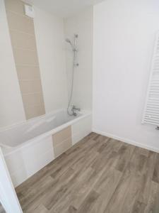 For rent Saint-herblain 3 rooms 63 m2 Loire atlantique (44800) photo 3