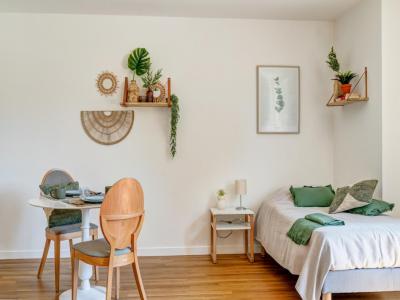 For rent Versailles 1 room 43 m2 Yvelines (78000) photo 4