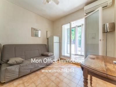 For sale Sanary-sur-mer 2 rooms 24 m2 Var (83110) photo 3