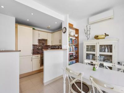 For sale Cannes 3 rooms 58 m2 Alpes Maritimes (06400) photo 3