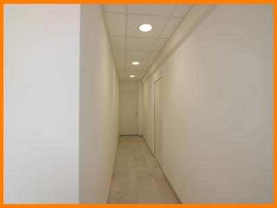 For sale LA VALBONNE 2 rooms 38 m2 Ain (01360) photo 3
