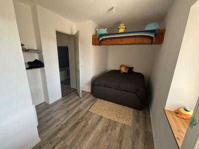 For sale AIN 2 rooms 49 m2 Ain (01570) photo 3