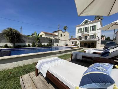 For sale Golfe-juan 6 rooms 130 m2 Alpes Maritimes (06220) photo 2