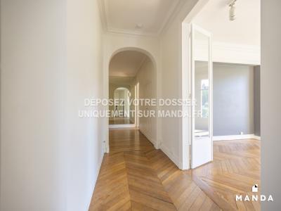 Louer Appartement Paris-15eme-arrondissement 2506 euros