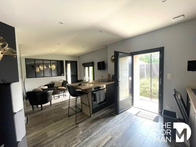 For sale Brulain 6 rooms 141 m2 Deux sevres (79230) photo 3