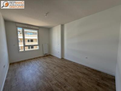 Annonce Location 5 pices Maison Toulon 83
