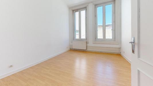 Louer Appartement Saint-etienne 720 euros