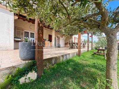 For sale Uzes 7 rooms 187 m2 Gard (30700) photo 0
