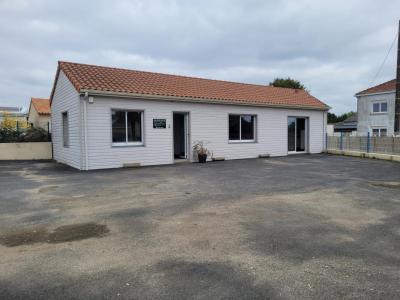 For sale Chemille 95 m2 Maine et loire (49120) photo 0