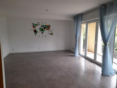 For rent Contrexeville 4 rooms 99 m2 Vosges (88140) photo 1