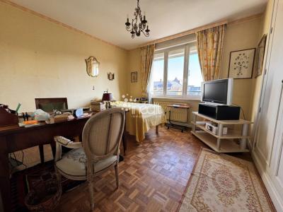 For sale Lille 3 rooms 80 m2 Nord (59000) photo 2