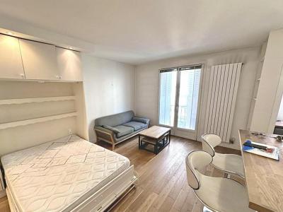 For rent Paris-10eme-arrondissement 1 room 28 m2 Paris (75010) photo 0