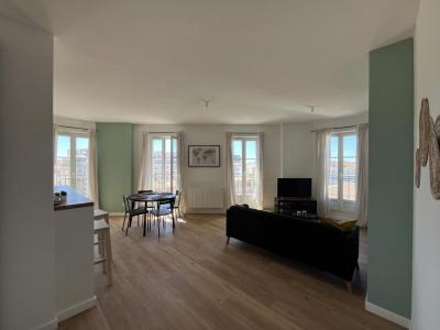 For rent Marseille-2eme-arrondissement 4 rooms 88 m2 Bouches du Rhone (13002) photo 0