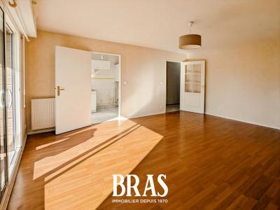 For sale Vannes 3 rooms 66 m2 Morbihan (56000) photo 3