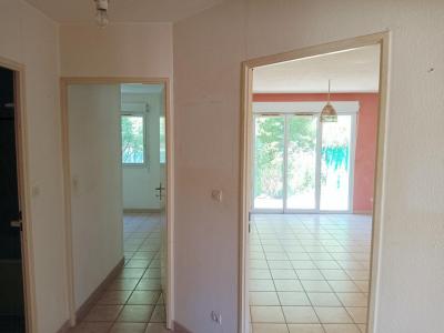 For sale Juvignac 3 rooms 66 m2 Herault (34990) photo 2
