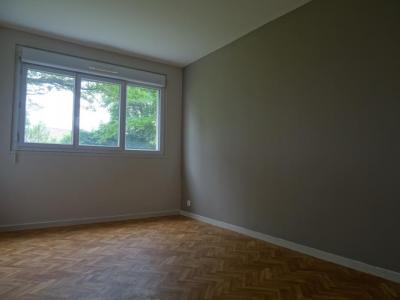 For rent Villeneuve-sur-yonne 3 rooms 66 m2 Yonne (89500) photo 3