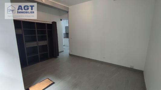 For rent Beauvais 1 room 23 m2 Oise (60000) photo 2